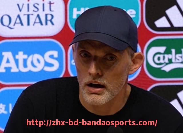 半岛体育-世俱杯决赛主裁判是谁？执法经历与争议盘点