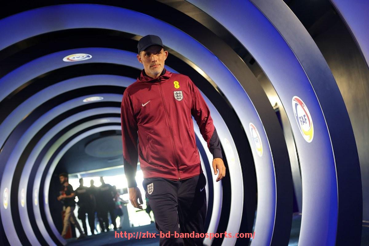 半岛体育-火箭队啦啦队女郎扣篮高清图片全收录